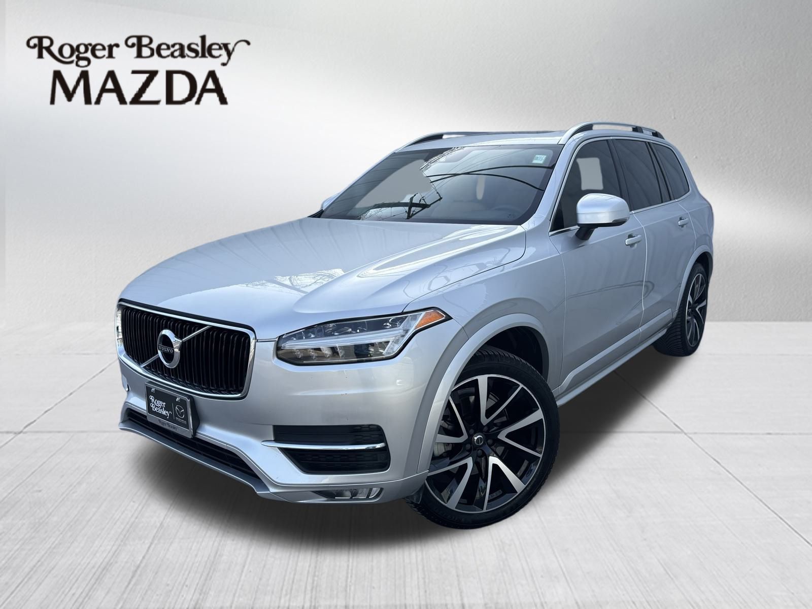 Used Car 2019 Volvo Xc90  T6 Momentum For Sale Under $25,000 In Austin, Texas
