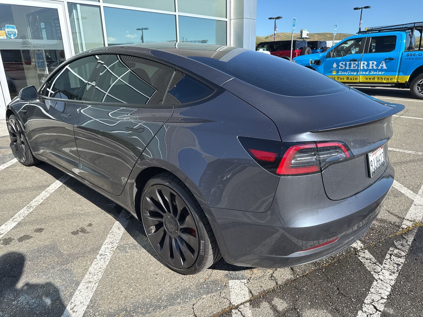 Used 2023  Tesla Performance image 3