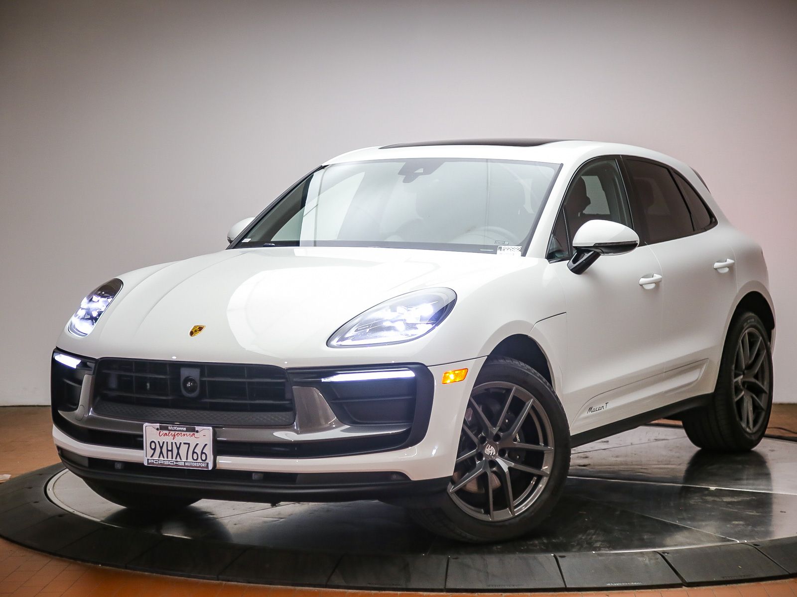 White 2026 Porsche Macan SUV / Crossover All-Wheel Drive 7-Speed Automatic
