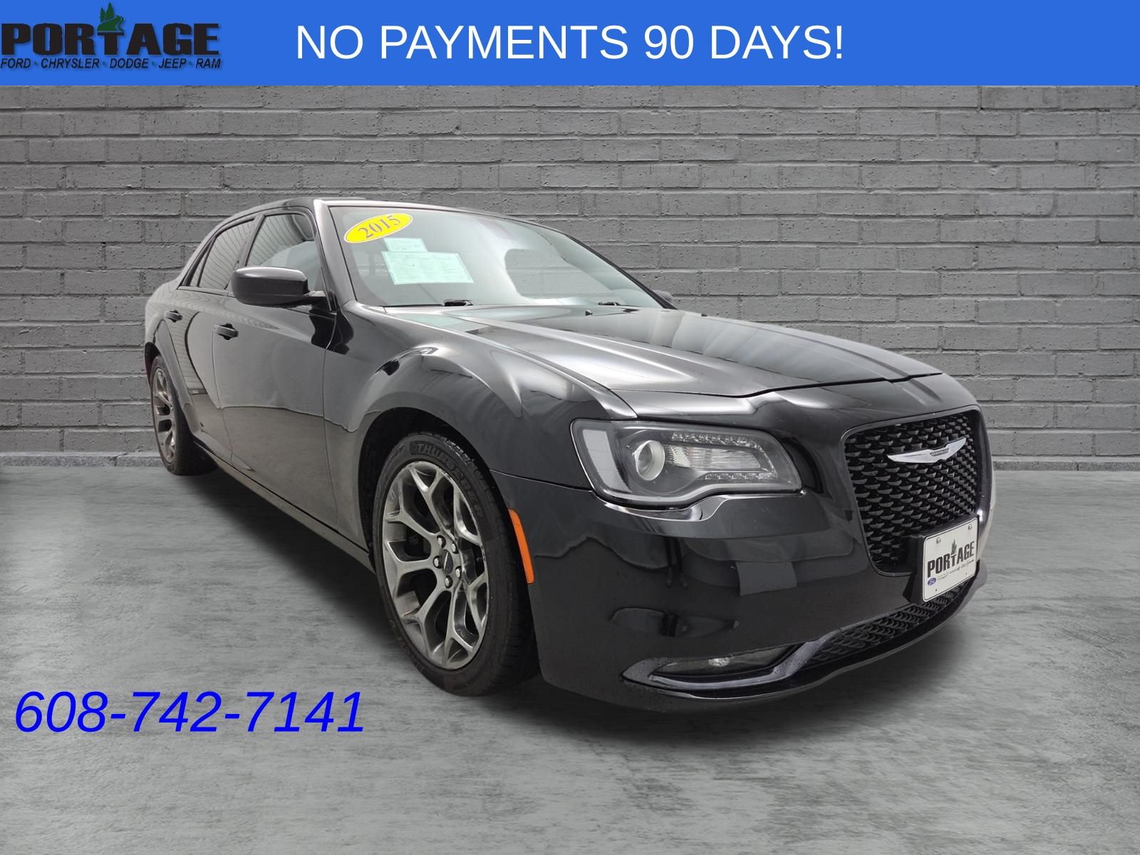 Gloss Black 2015 Chrysler 300 Sedan Rear-Wheel Drive 8-Speed Automatic