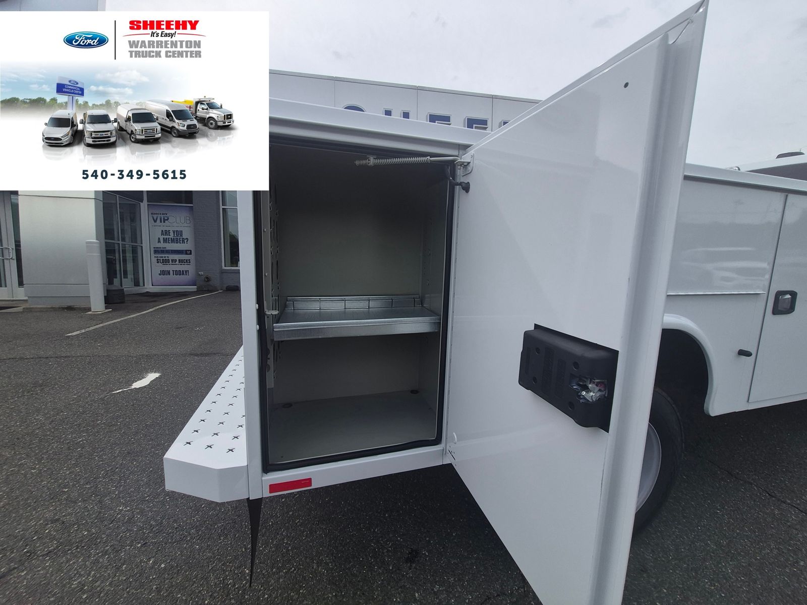 New 2026 Oxford White Ford XL image 27