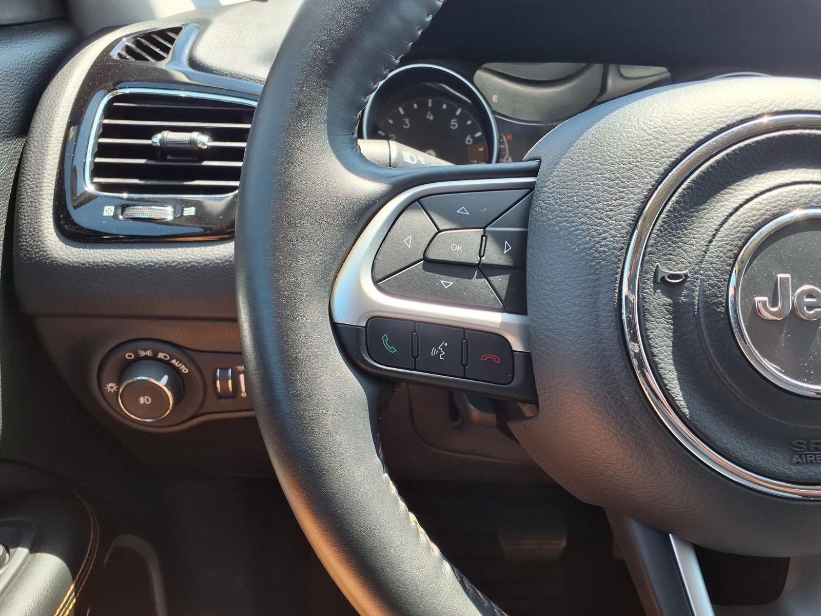 2019 Jeep Compass Limited Silver at Bravo Nissan