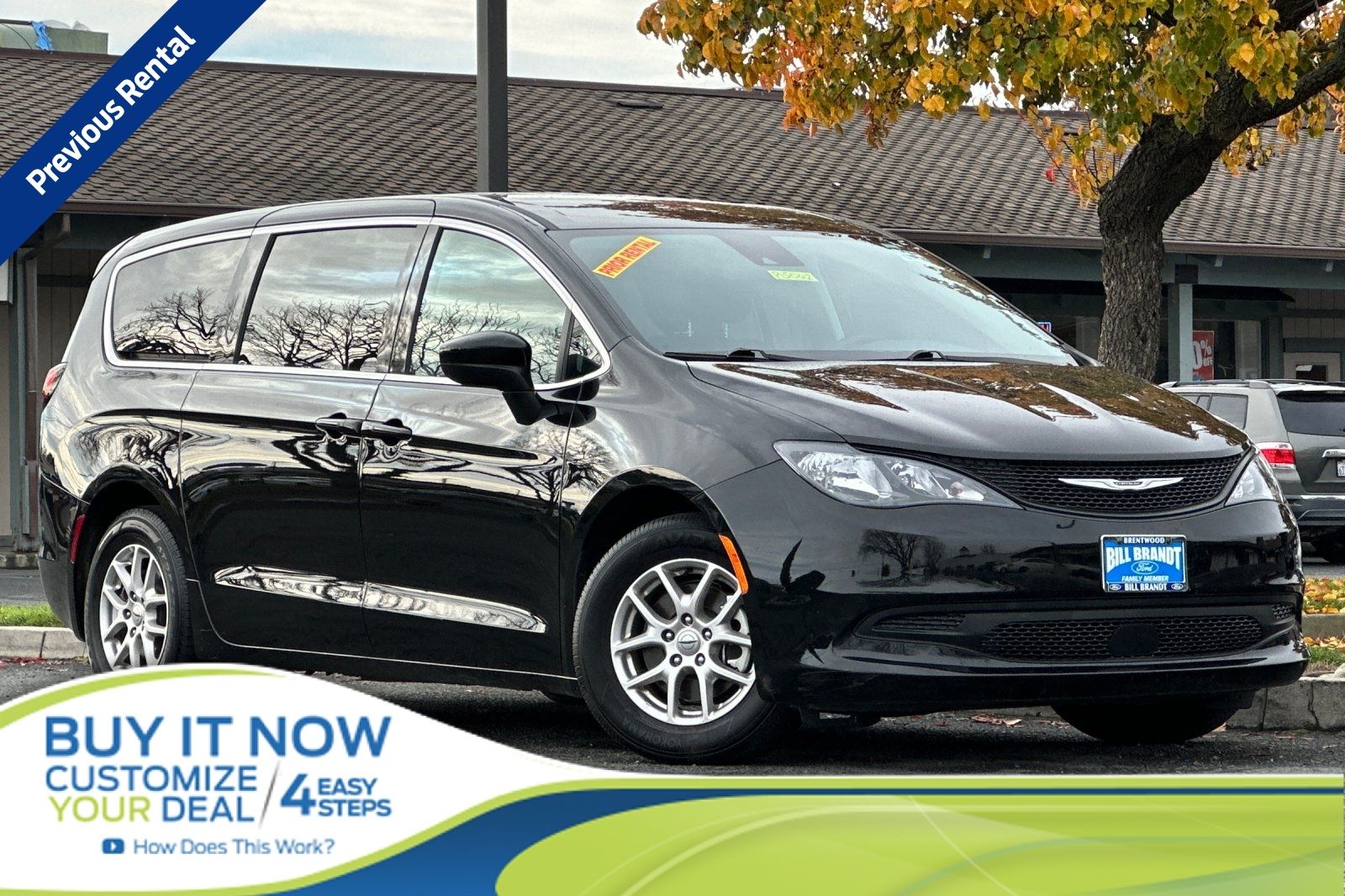 Diamond Black Crystal Pearlcoat 2024 Chrysler Voyager LX FWD Minivan Front-Wheel Drive 9-Speed Automatic