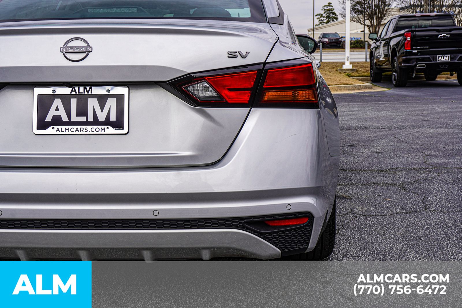 Used 2024 Silver Nissan 2.5 SV image 16