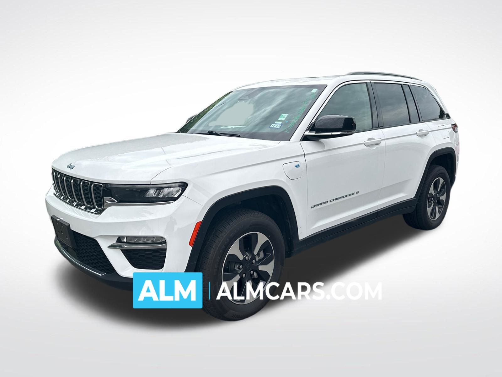 Bright White Clearcoat 2024 Jeep Grand Cherokee 4xe SUV / Crossover Four-Wheel Drive 8-Speed Automatic