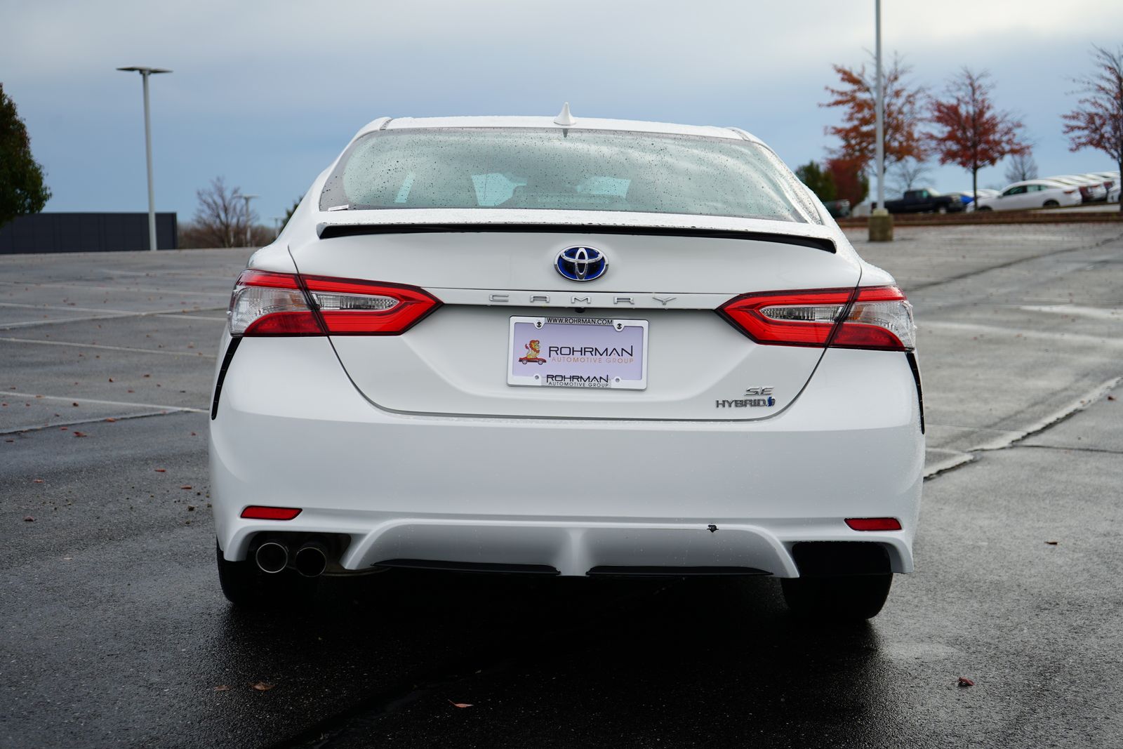 2020 Toyota Camry Hybrid SE 6