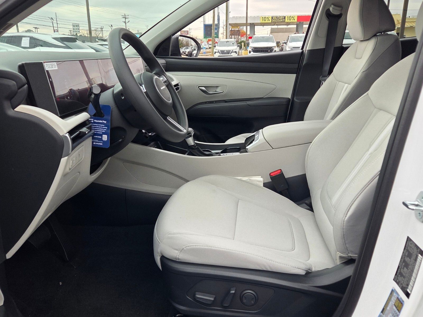 New 2026 White Hyundai SEL image 5