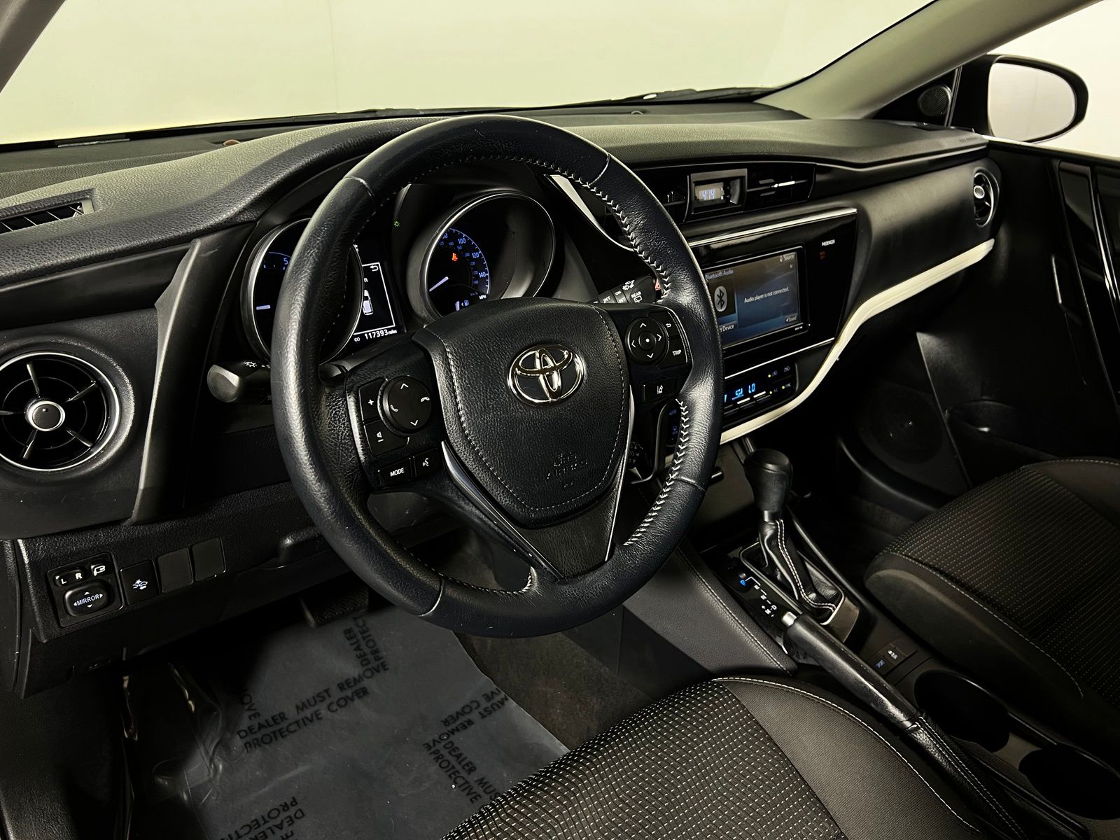 Thumbnail: 2018 Toyota Corolla iM - 12