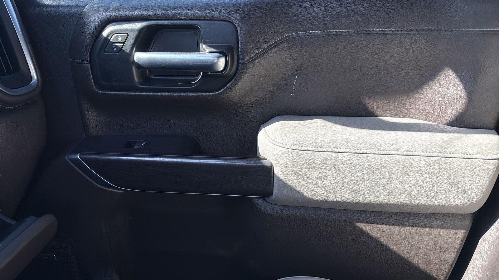 Used Car 2019 Chevrolet Silverado 1500  Ltz For Sale Under $25,000 In Austin, Texas