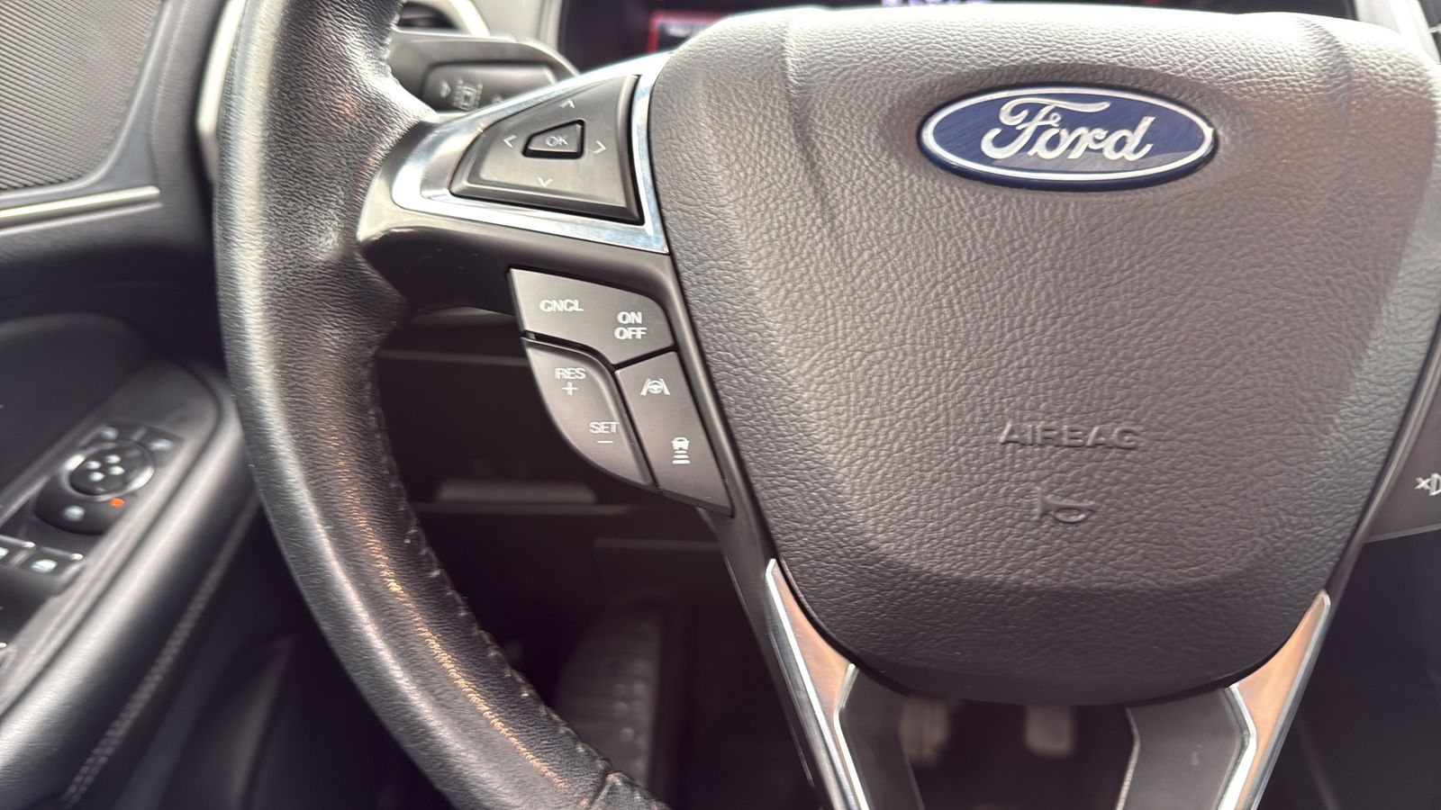 Used Car 2022 Ford Edge  Sel For Sale Under $25,000 In Austin, Texas