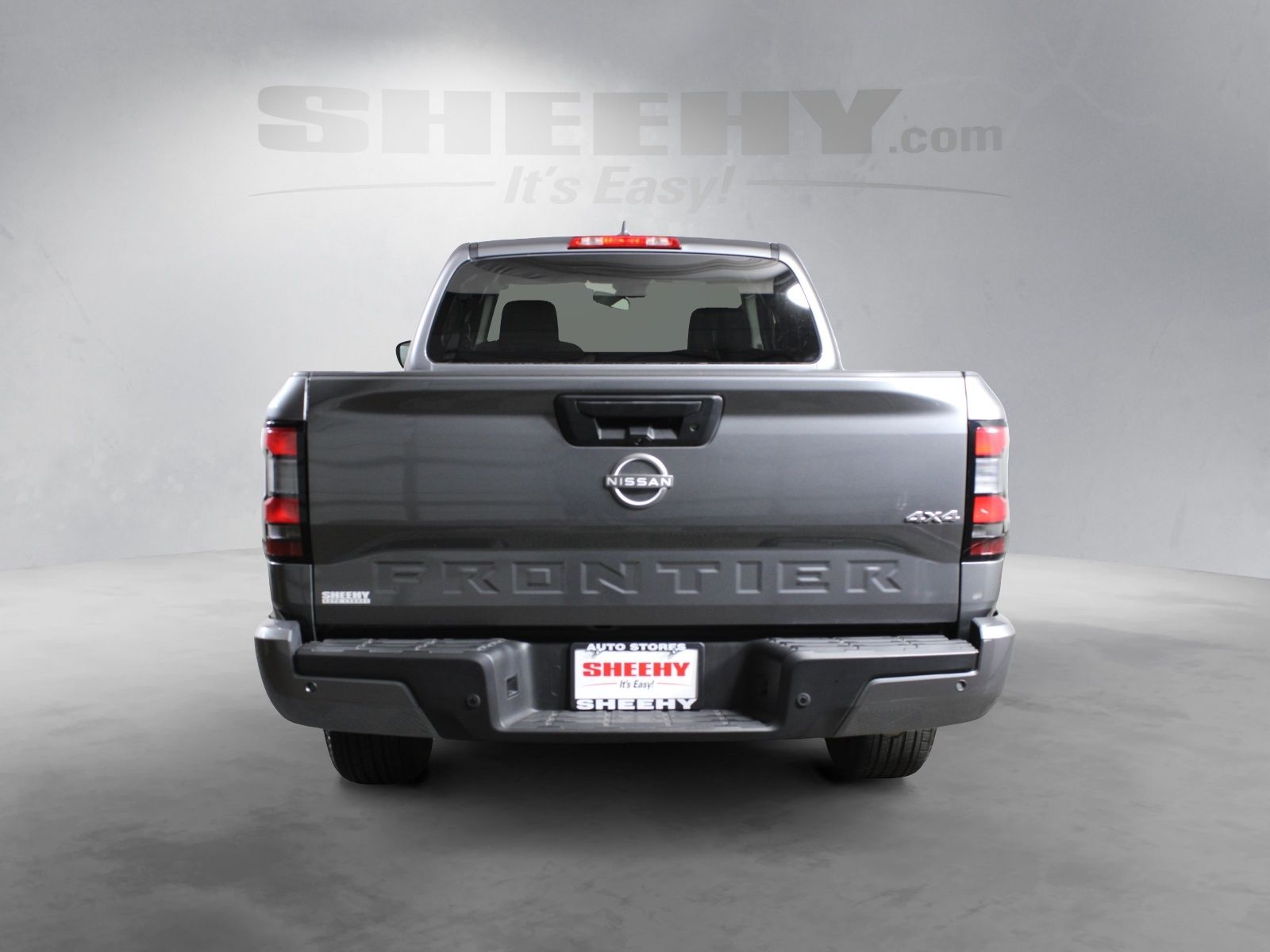 Used 2025 Gray Nissan SV image 28