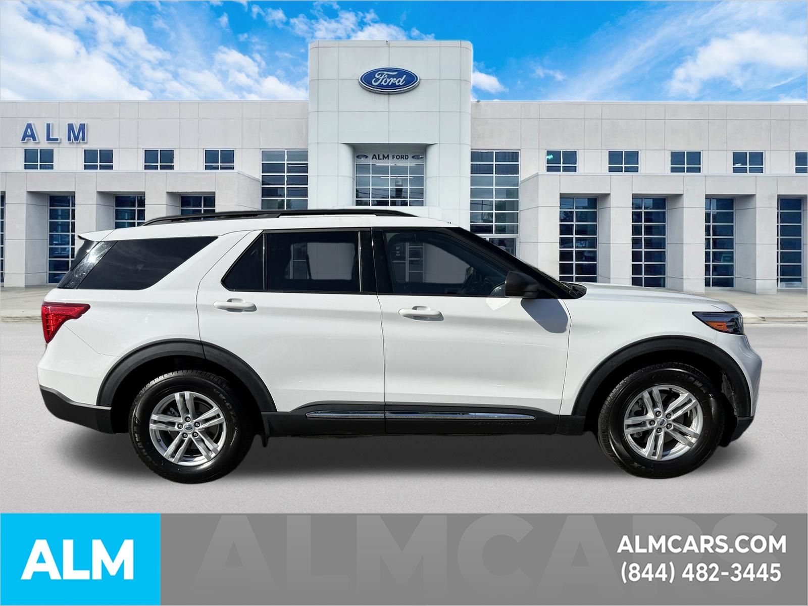 Used 2023 White Ford XLT image 5