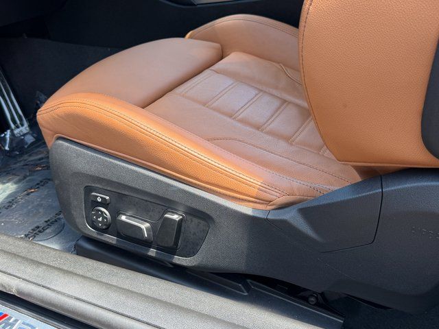 Used 2024 Black Sapphire Metallic BMW Base image 43