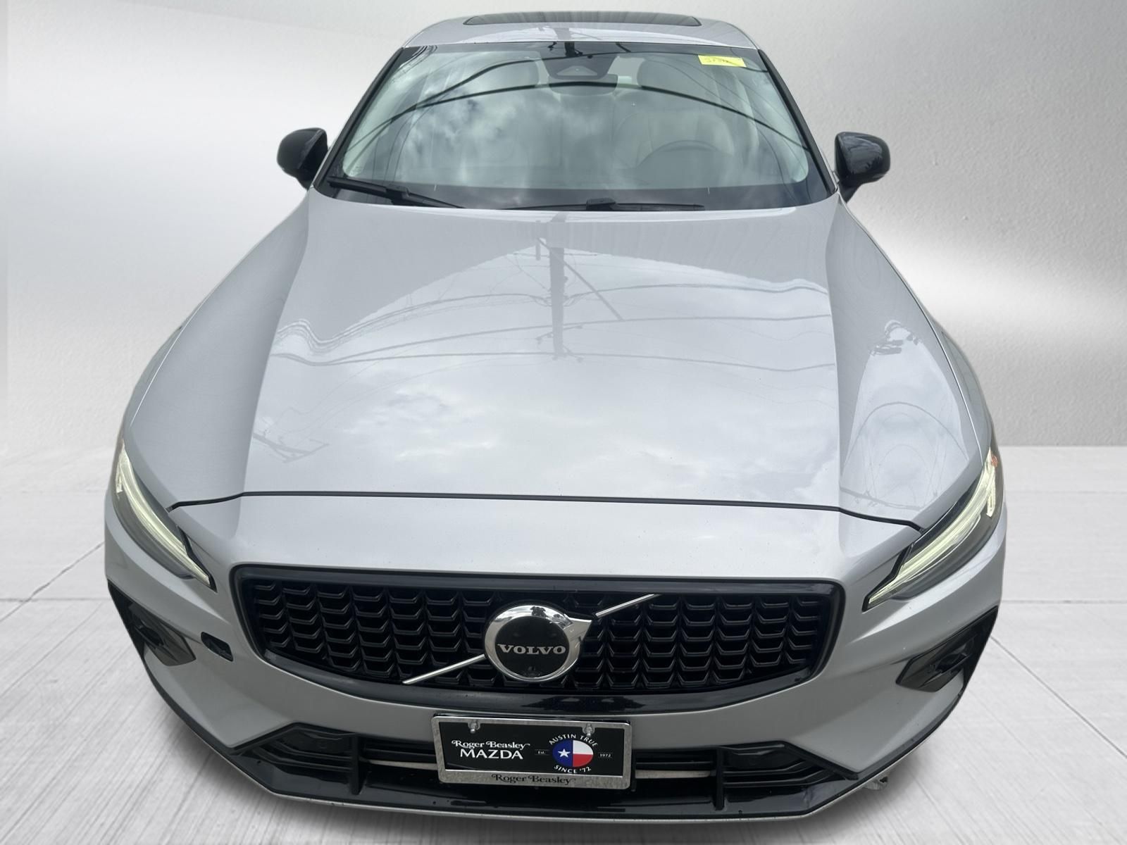 Used Car 2023 Volvo S60  B5 Plus Dark Theme For Sale Under $25,000 In Austin, Texas