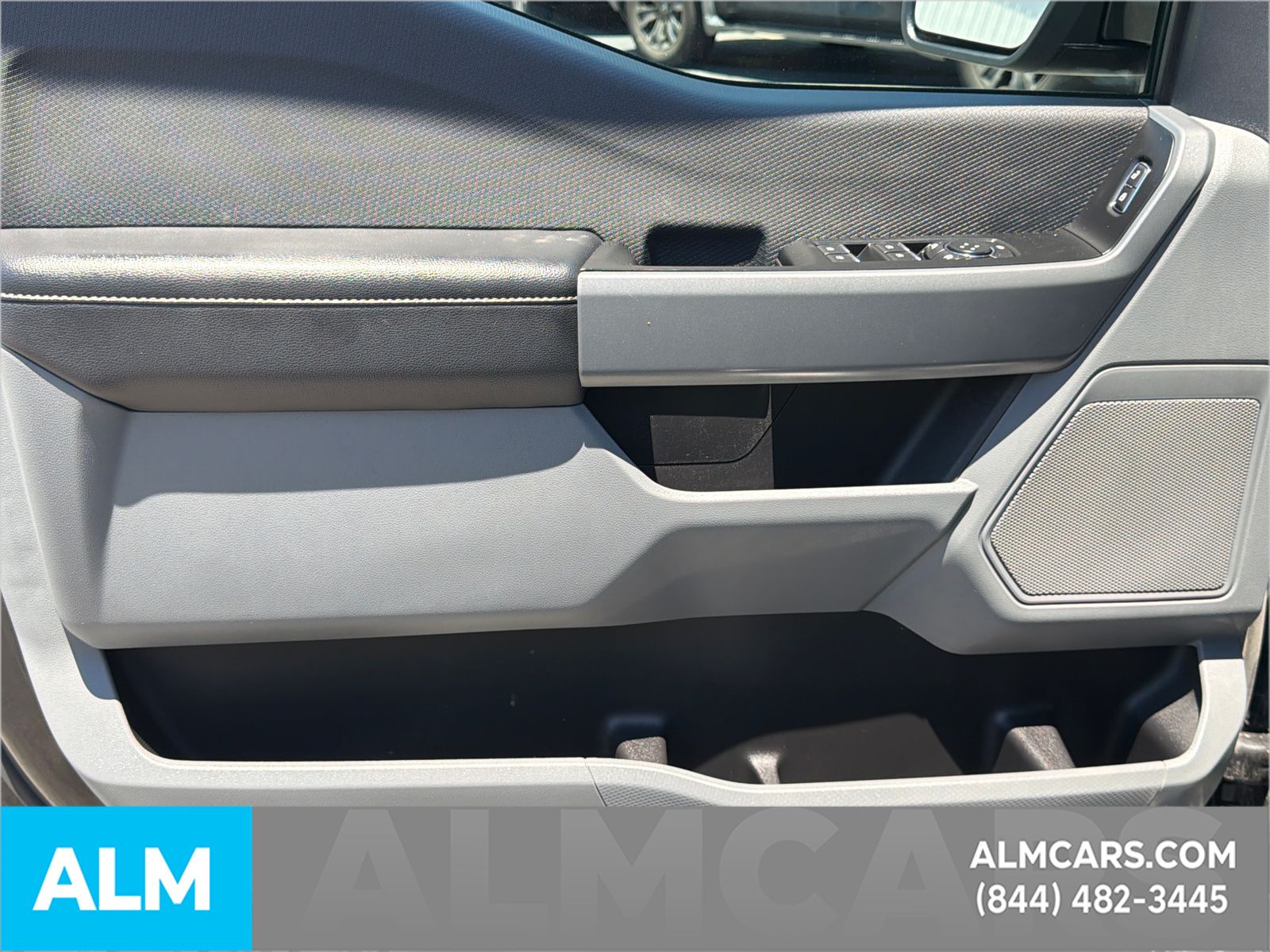 Used 2023 Black Ford XLT image 11