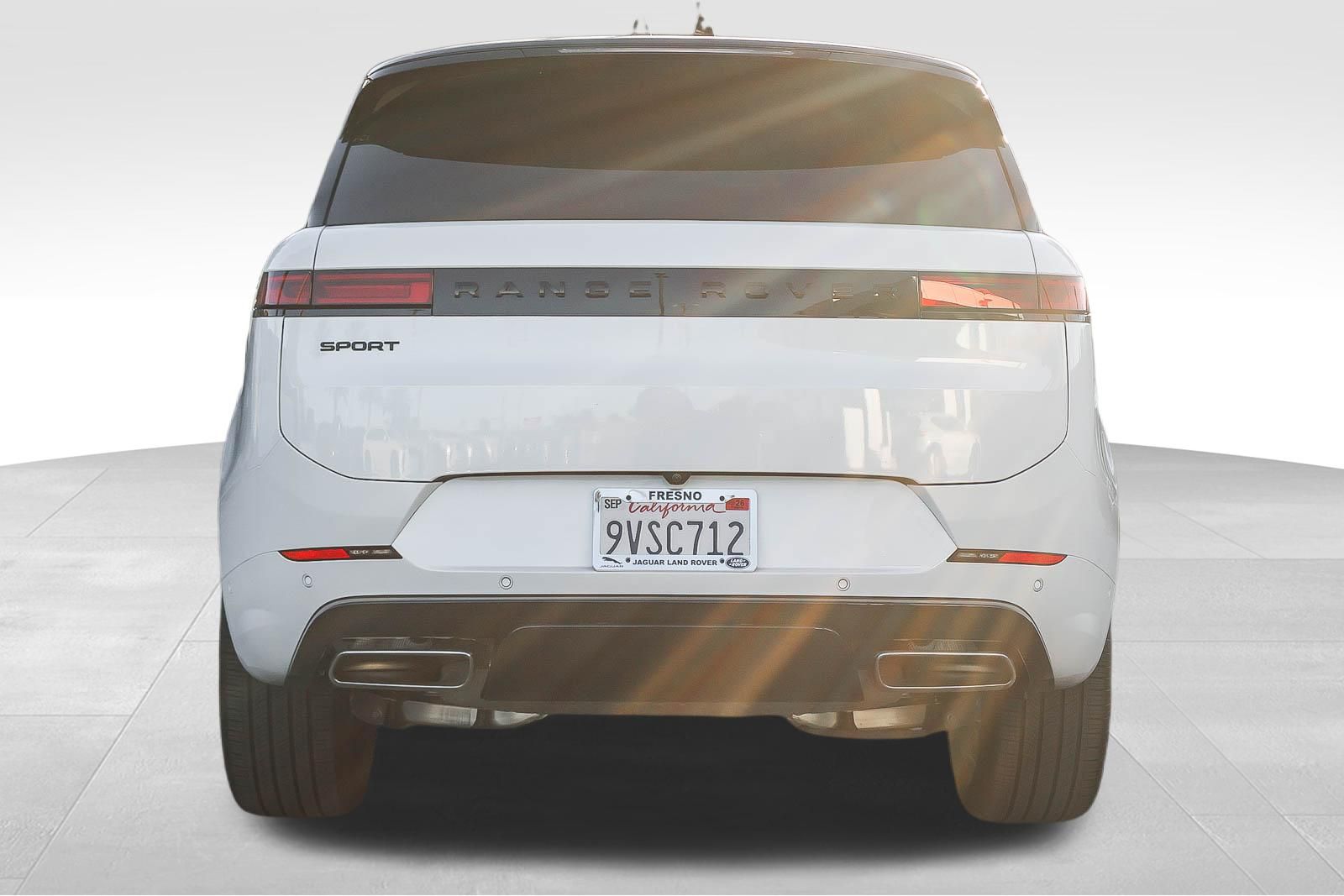 View vehicle photo 6
