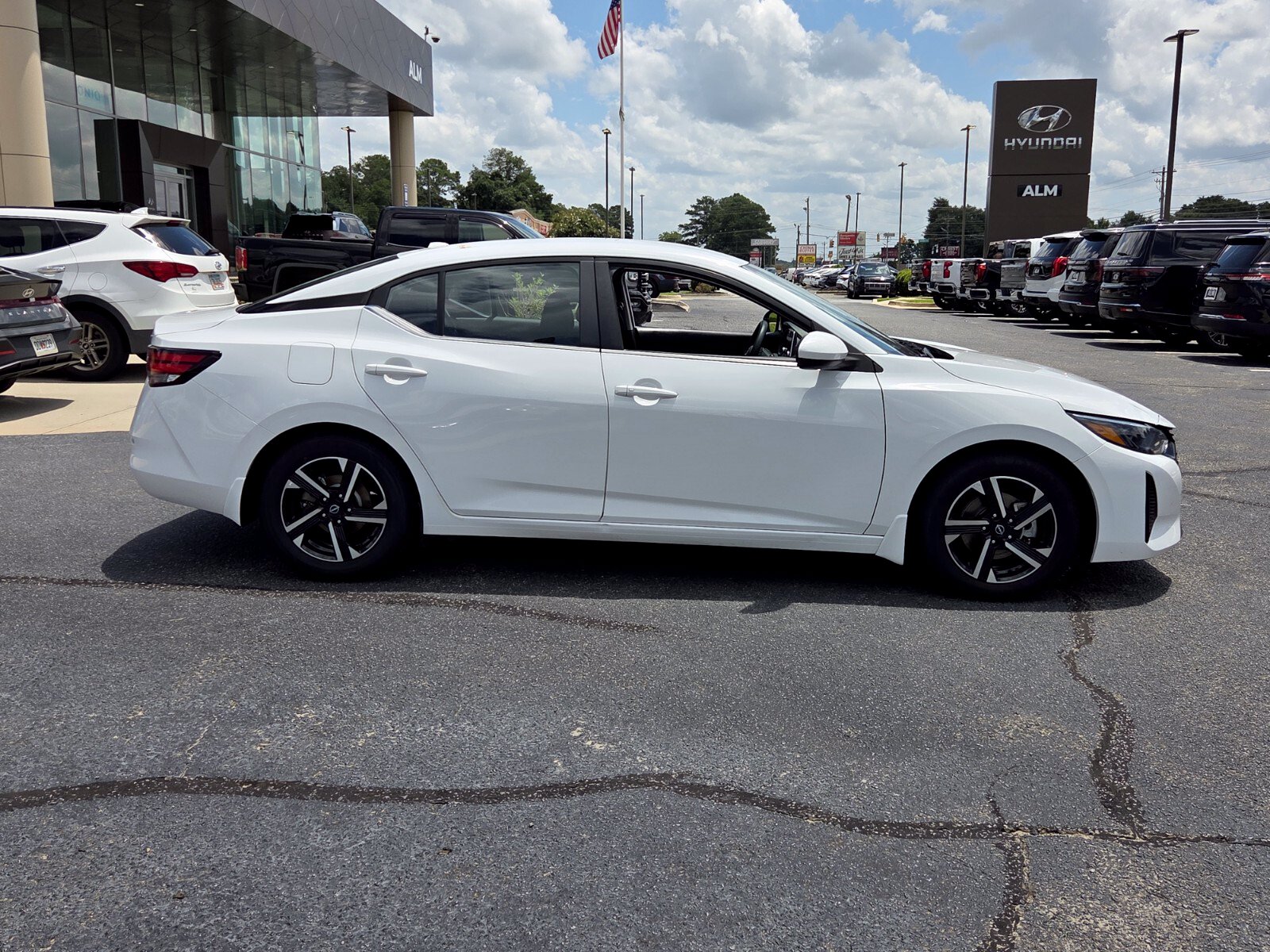 Used 2024 White Nissan SV image 14