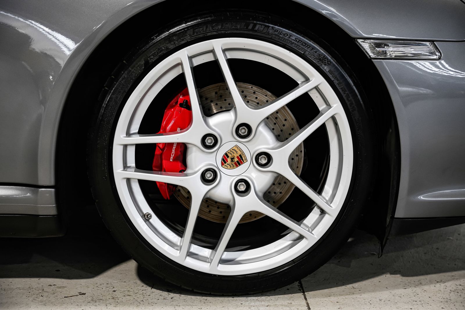 2009 Porsche 911 Carrera 4S — photo 50