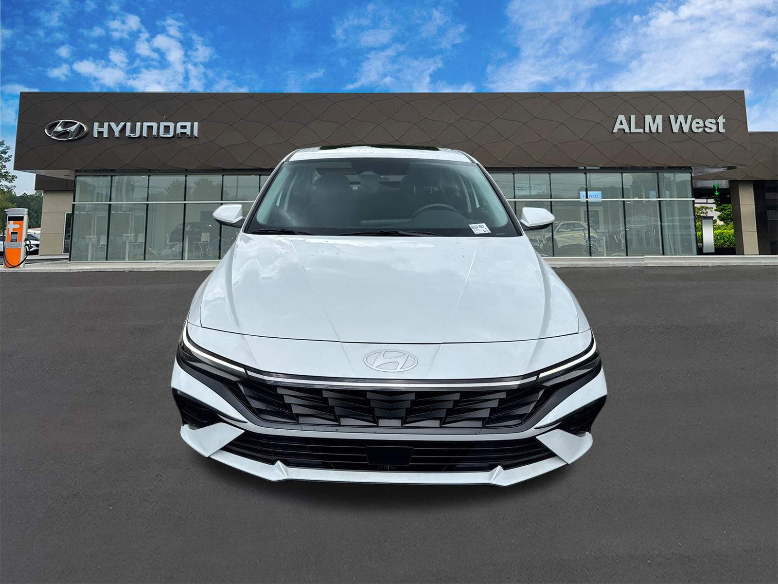 Used 2024 Hyundai Elantra SEL with VIN KMHLS4DG7RU671527 for sale in Austell, GA