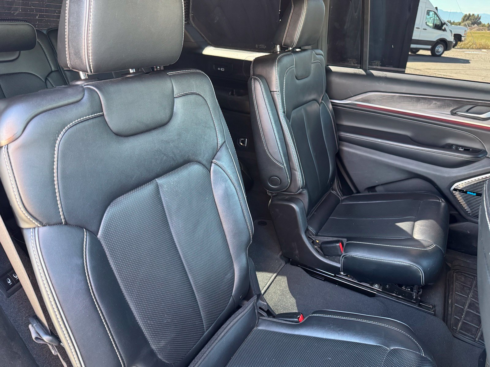 Used 2024 Jeep Grand Cherokee L SUV