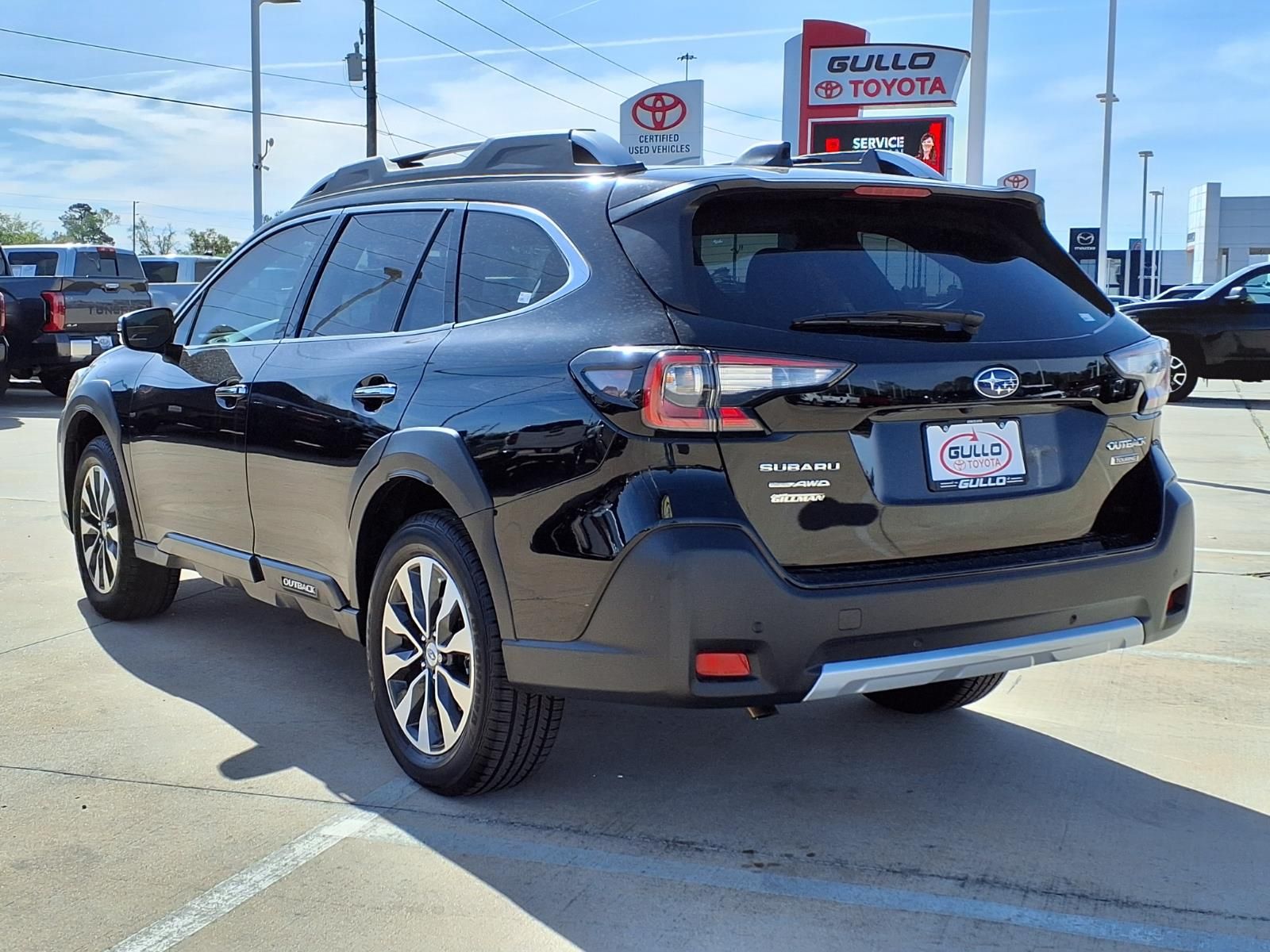 2024 Subaru Outback Touring - 1