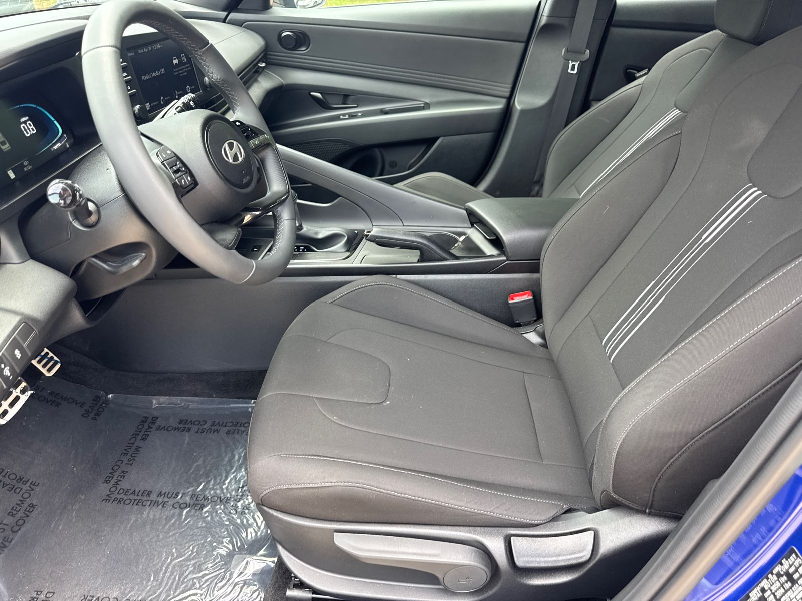 Certified Used 2025 Blue Hyundai SEL Sport image 9