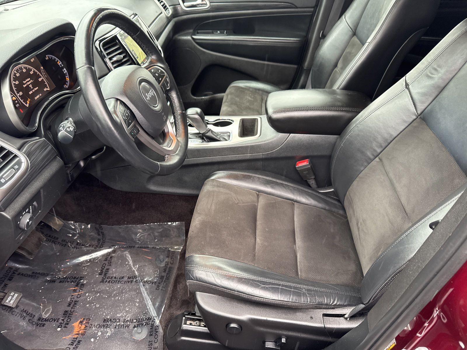 Used 2019 Velvet Red Pearlcoat Jeep Altitude image 6