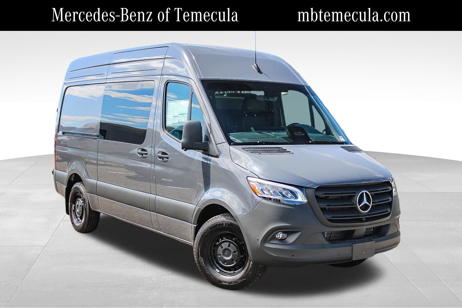 2026 Mercedes-Benz Sprinter 2500 Crew 144 WB