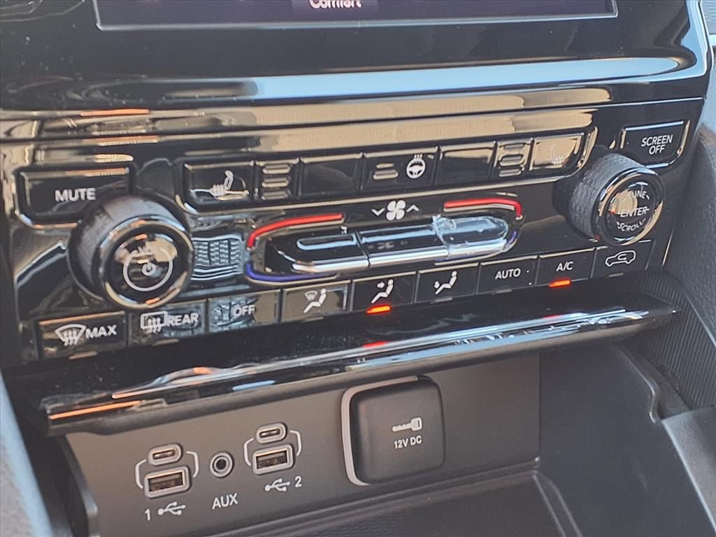 2025 Jeep Grand Cherokee Laredo - 10