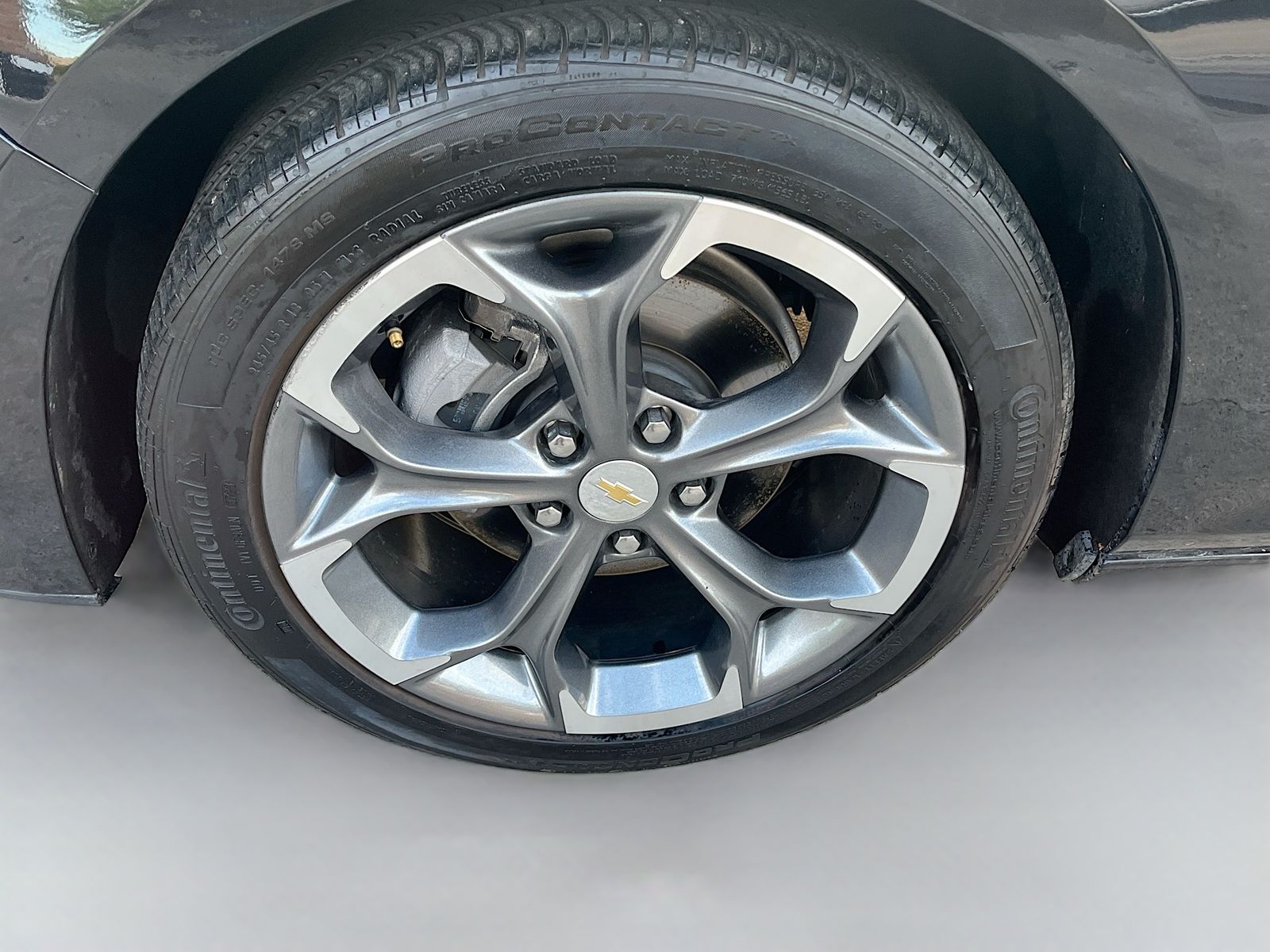 Used 2024 Black Chevrolet LT image 28