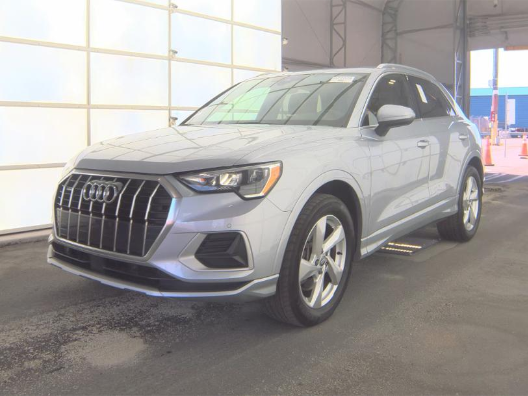 2020 Audi Q3 45 TFSI Premium quattro's photo
