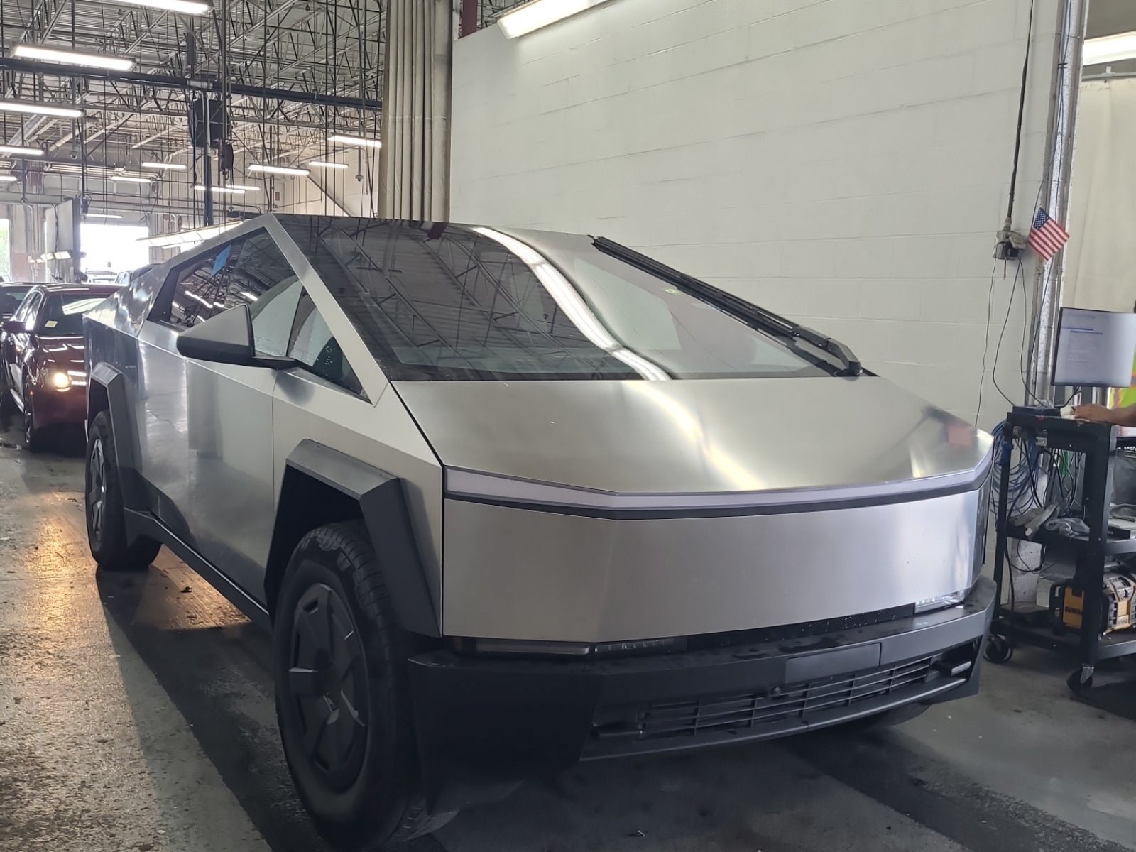 Silver 2026 Tesla Cybertruck   1-Speed Automatic