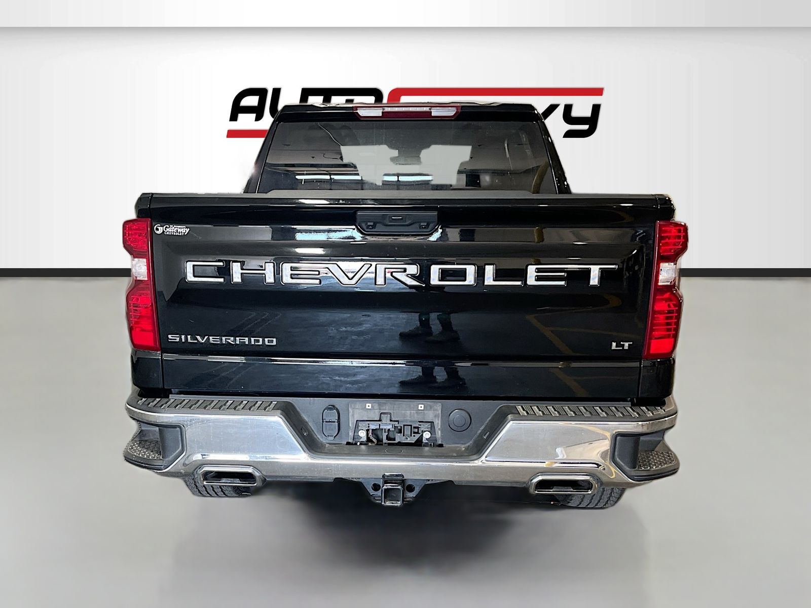 Used 2025 Black Chevrolet LT image 6