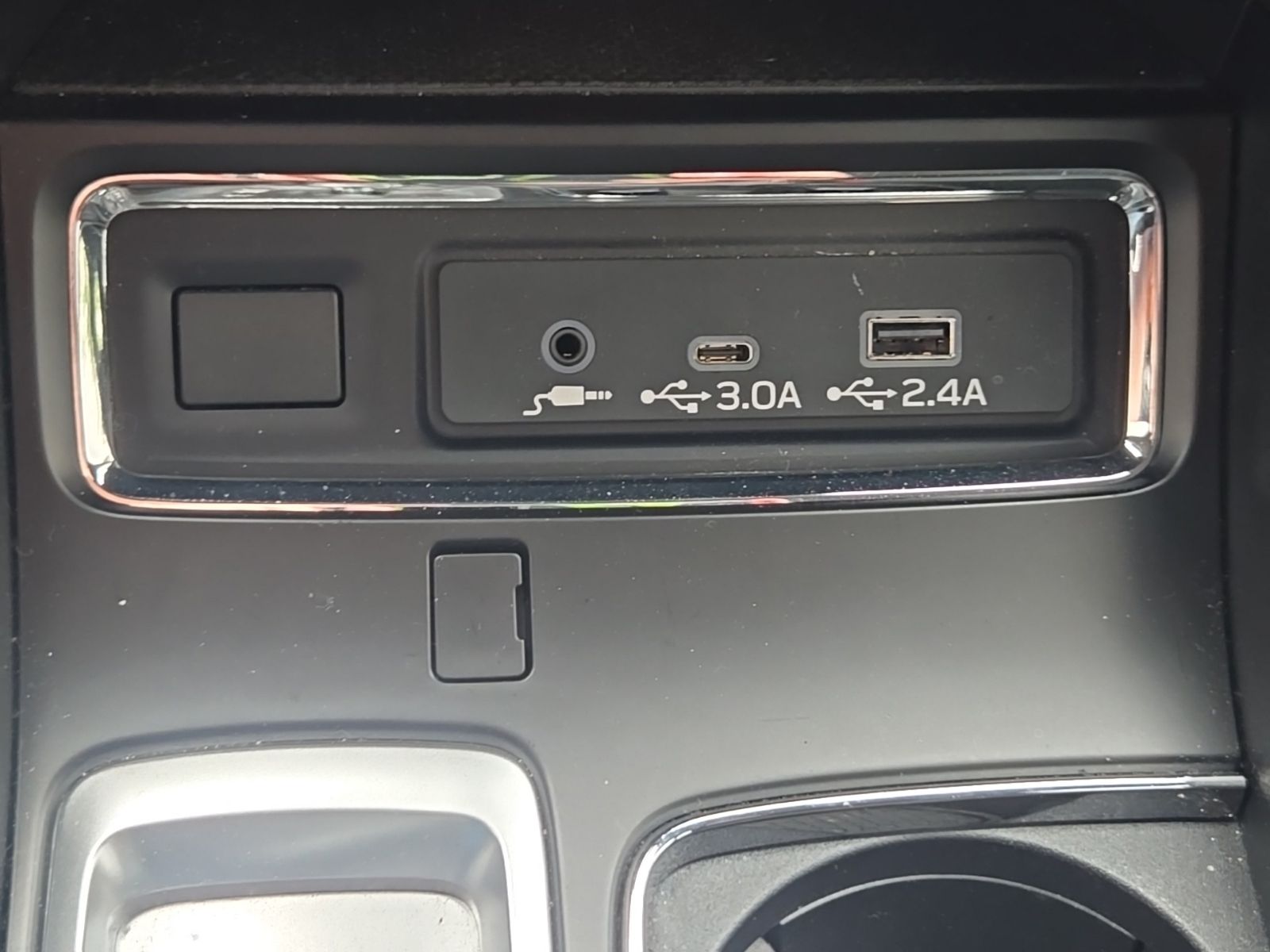 Used 2023 Gray Subaru Premium image 33