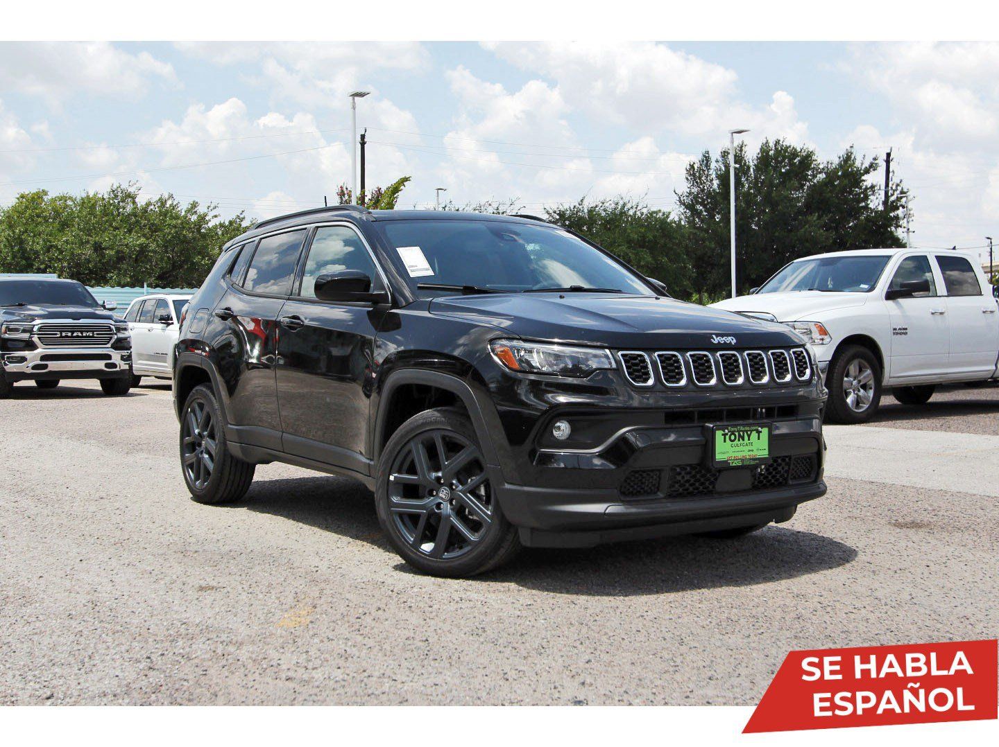 Diamond Black Crystal Pearlcoat 2026 Jeep Compass SUV / Crossover 8-Speed Automatic