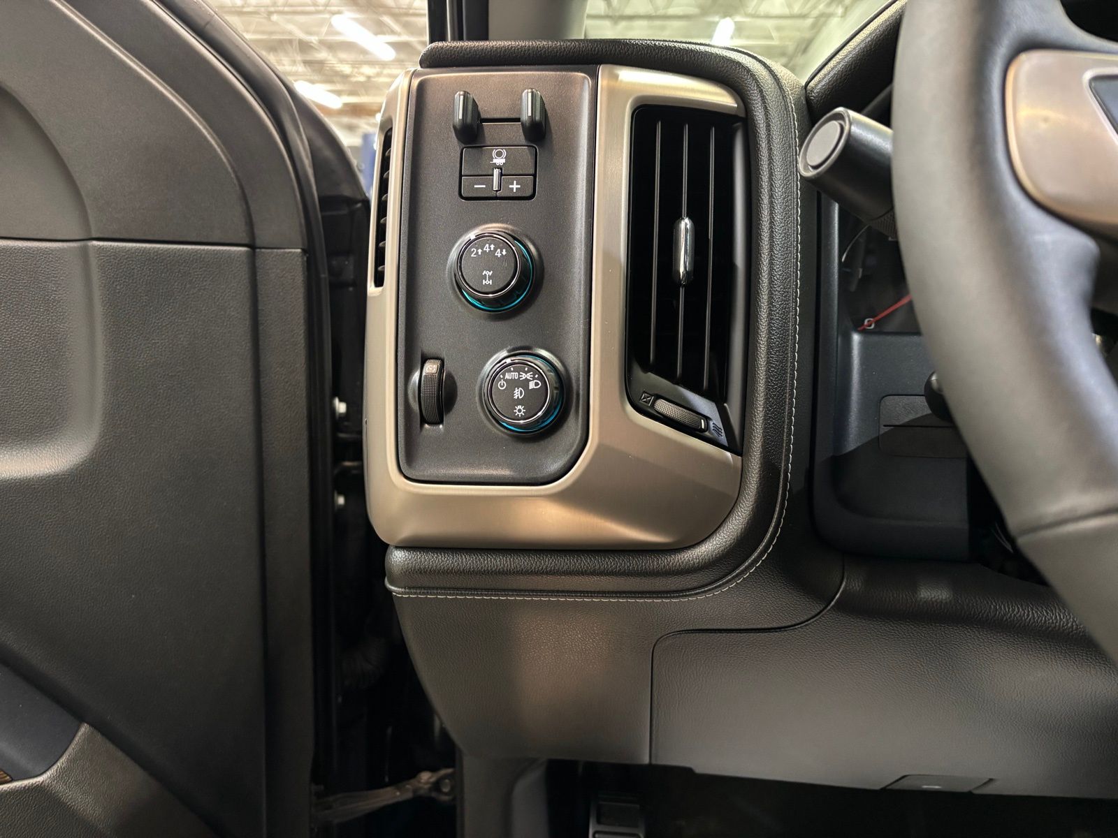 2018 GMC Sierra 3500 Denali HD Denali - Photo 18