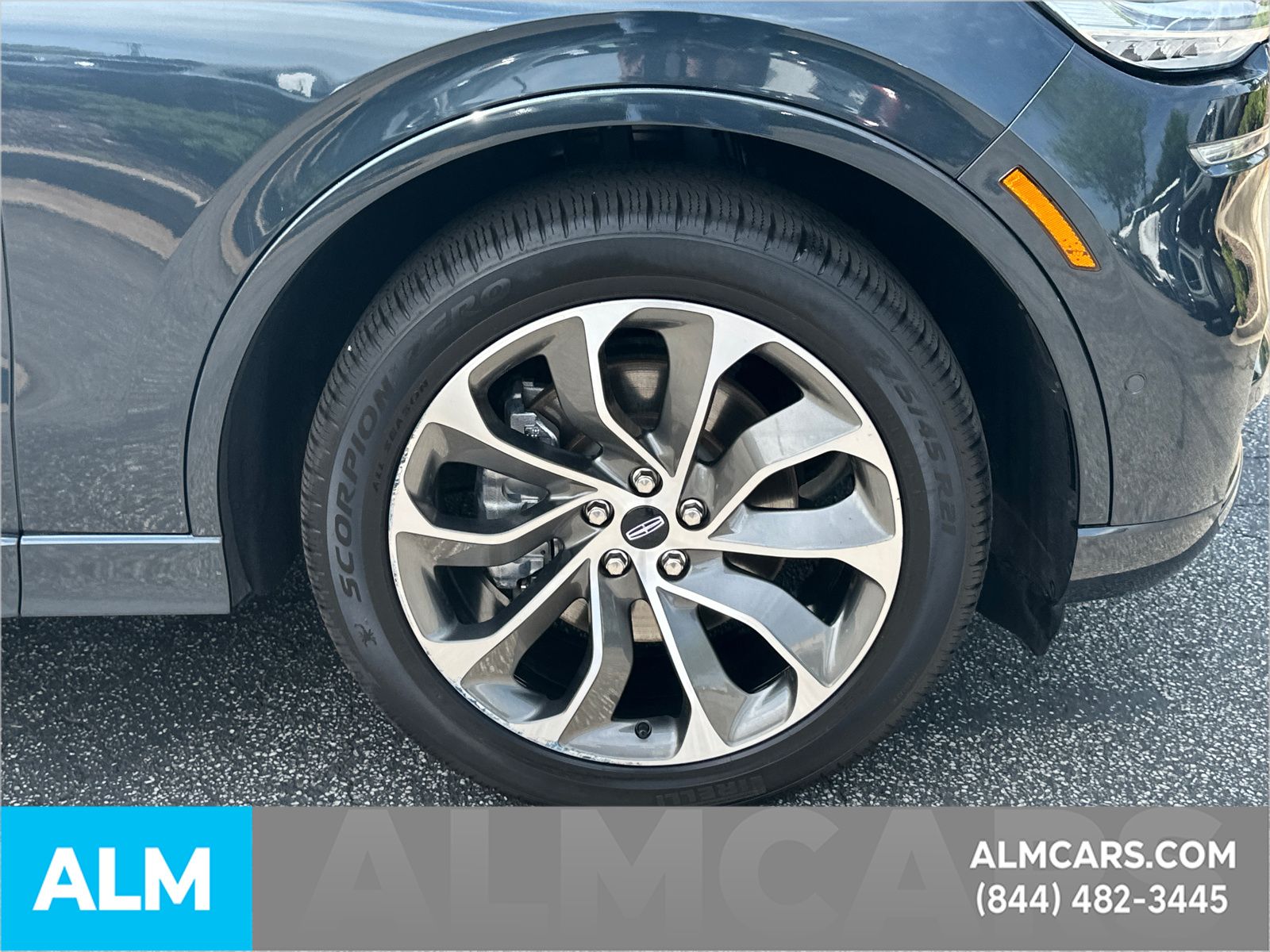 Used 2023 Blue Lincoln Grand Touring image 14