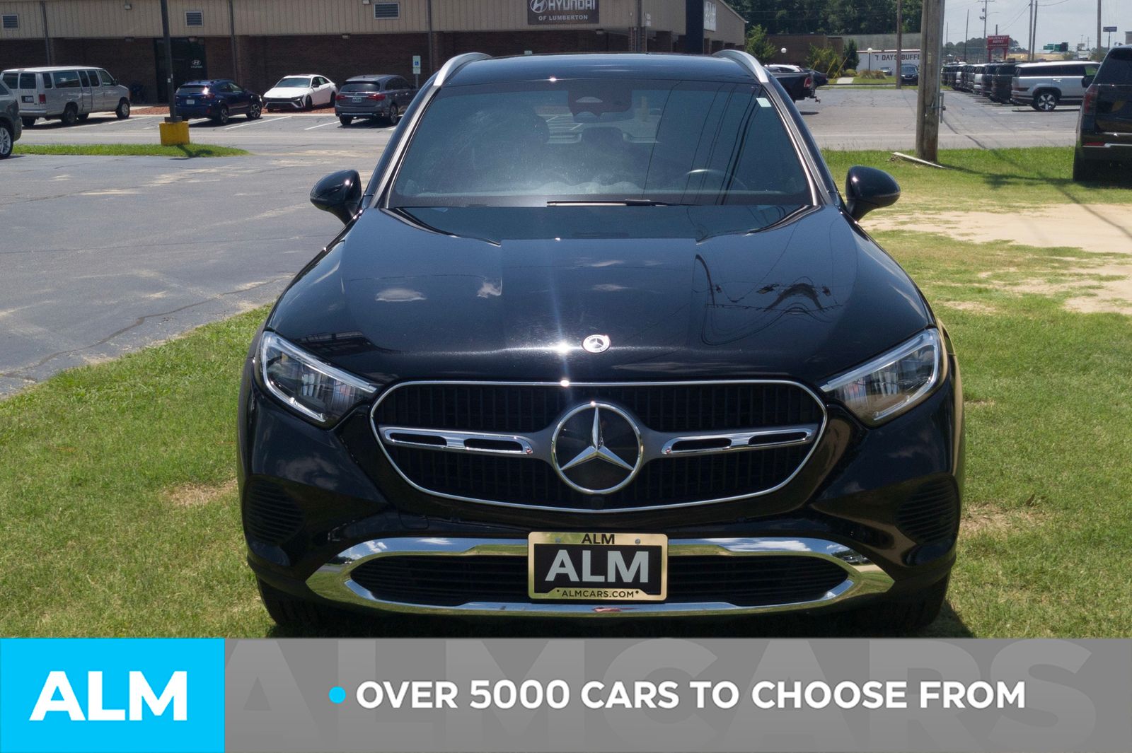 Used 2024 Black Mercedes-Benz GLC 300 image 3