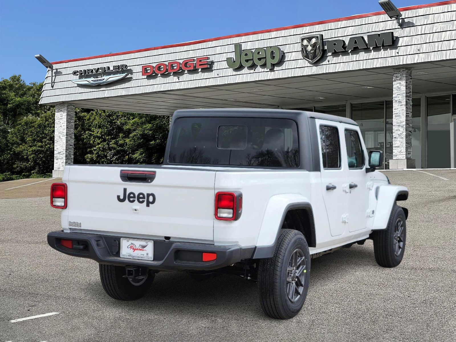 2024 Jeep Gladiator Sport 5