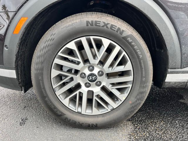 New 2026 Red Hyundai SEL Premium image 7