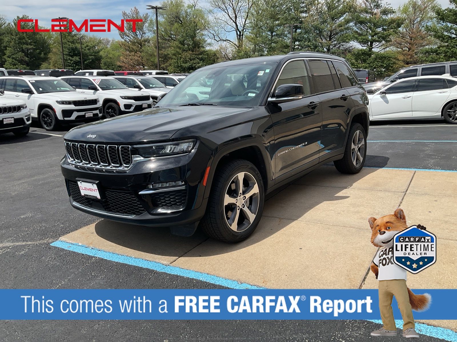 Diamond Black Crystal Pearlcoat 2023 Jeep Grand Cherokee Limited 4WD SUV / Crossover Four-Wheel Drive 8-Speed Automatic