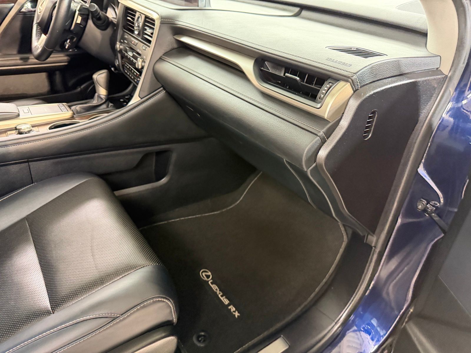 Used 2021  Lexus 350 image 44