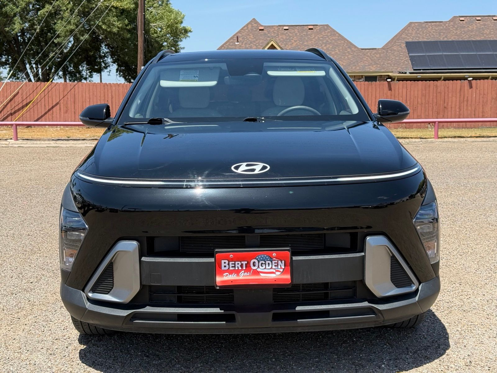 Used 2025 Black Hyundai SEL image 2