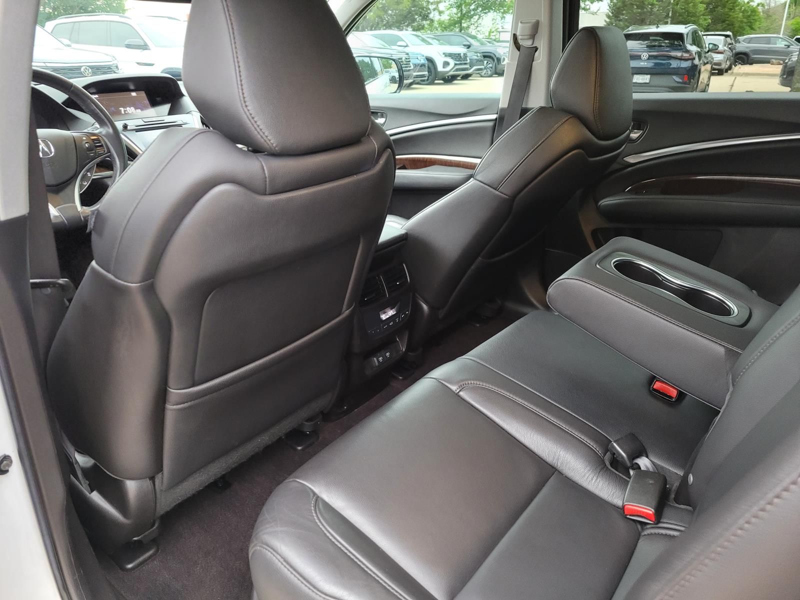 used 2020 Acura MDX car, priced at $20,500