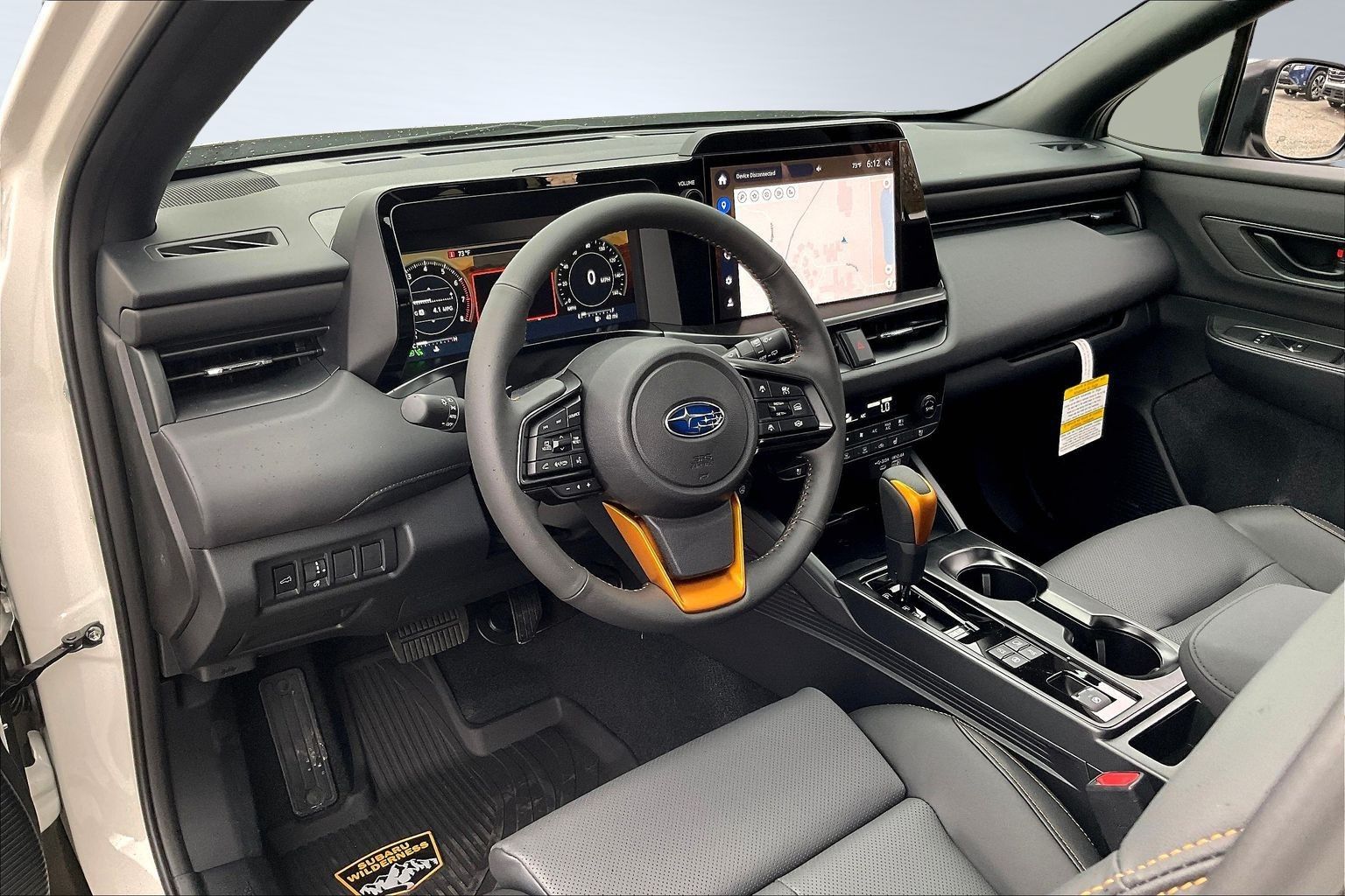 View vehicle photo 6