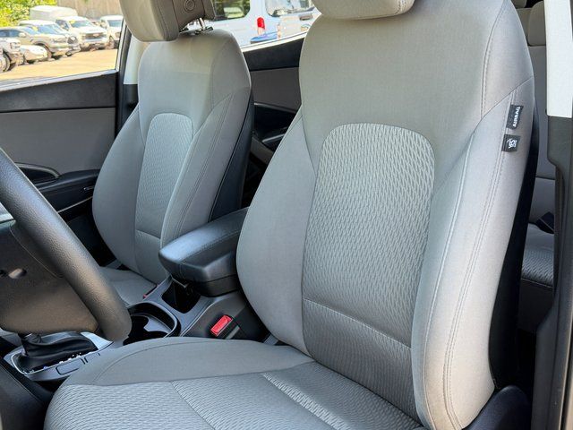 Used 2018 Sparkling Silver Hyundai 2.4 Base image 9