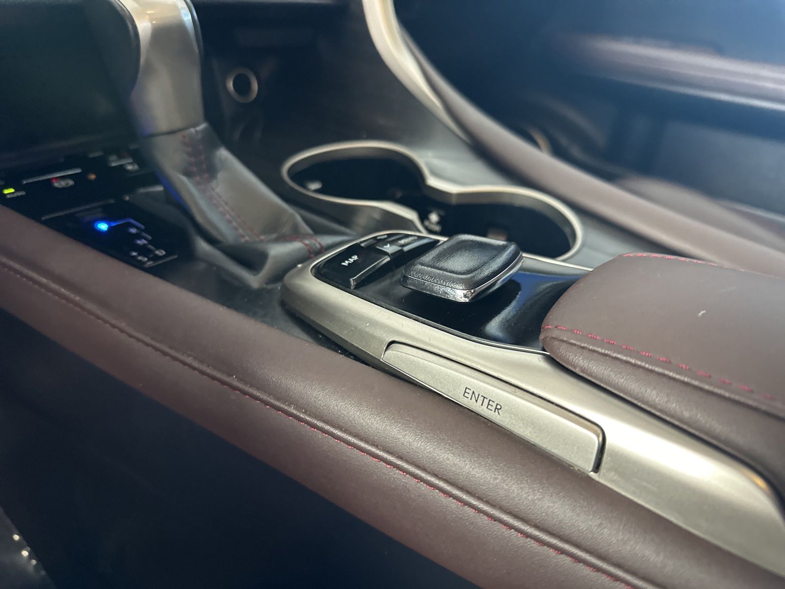 Used 2019 Atomic Silver Lexus 350 image 22