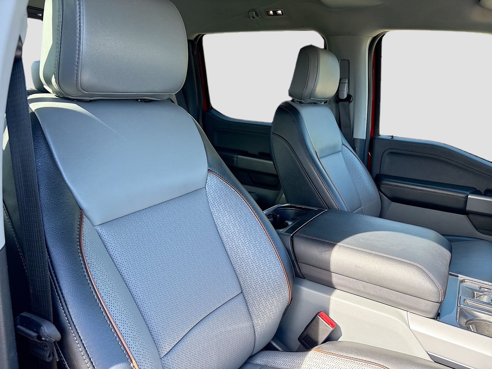 Used 2024 Red Ford Lariat image 28
