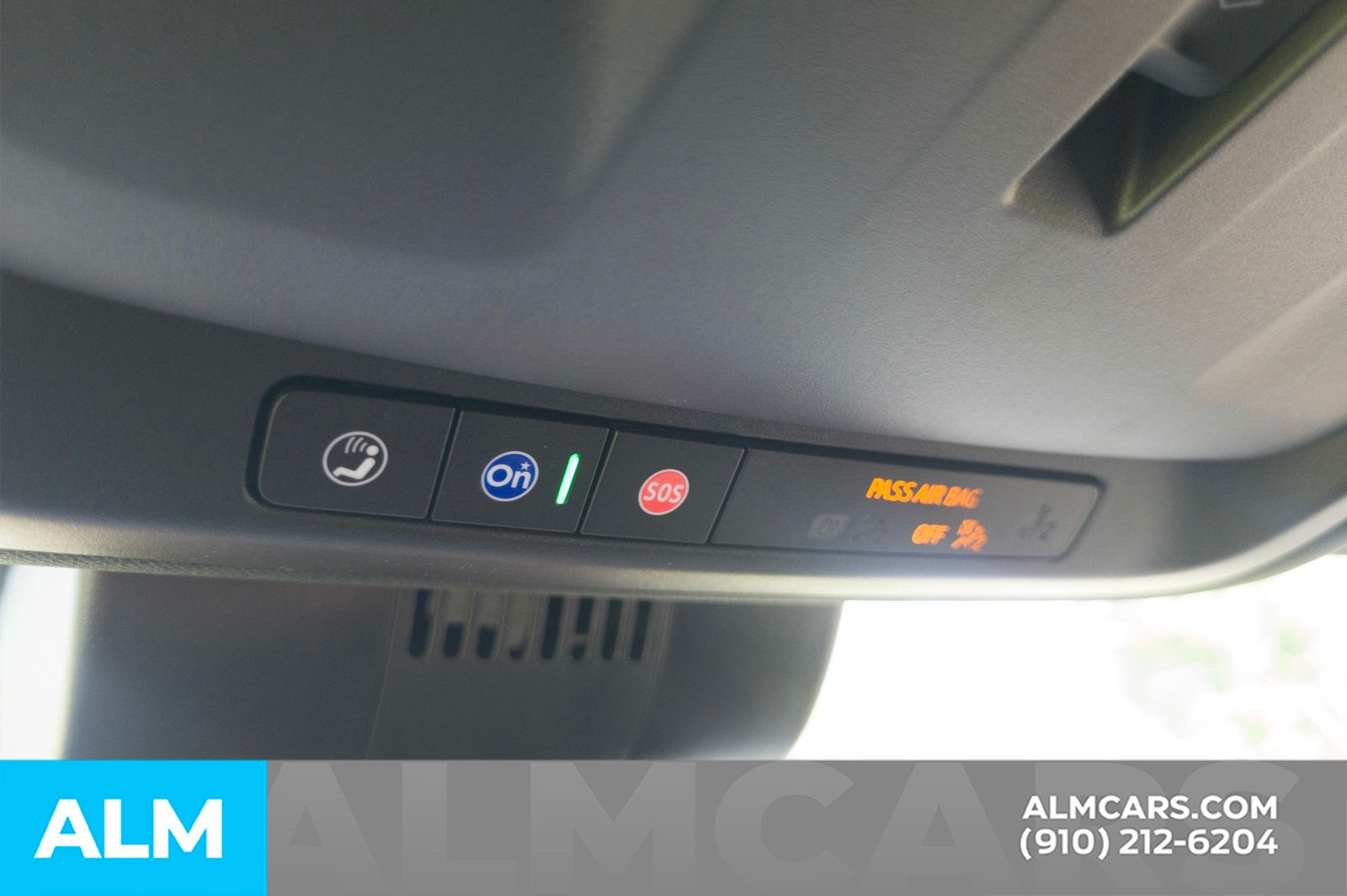 Used 2025 Summit White GMC Denali image 36