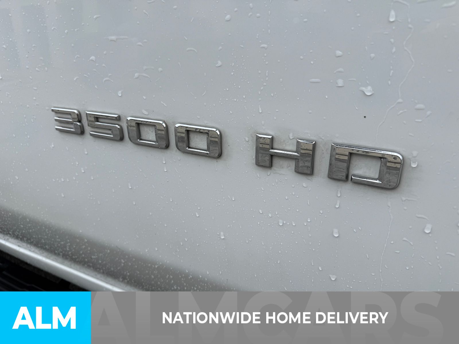 Used 2022 White Chevrolet LT image 4